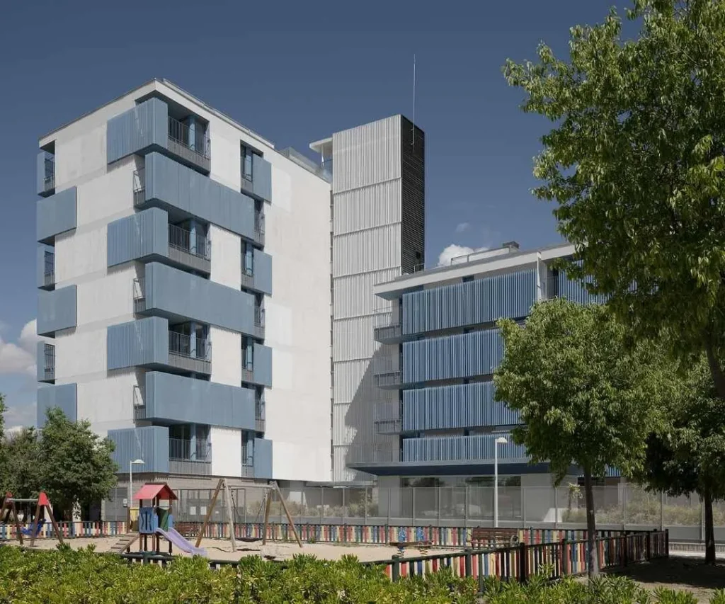 construccion-emvs-edificio-viviendas-la-rosilla-madrid_11zon