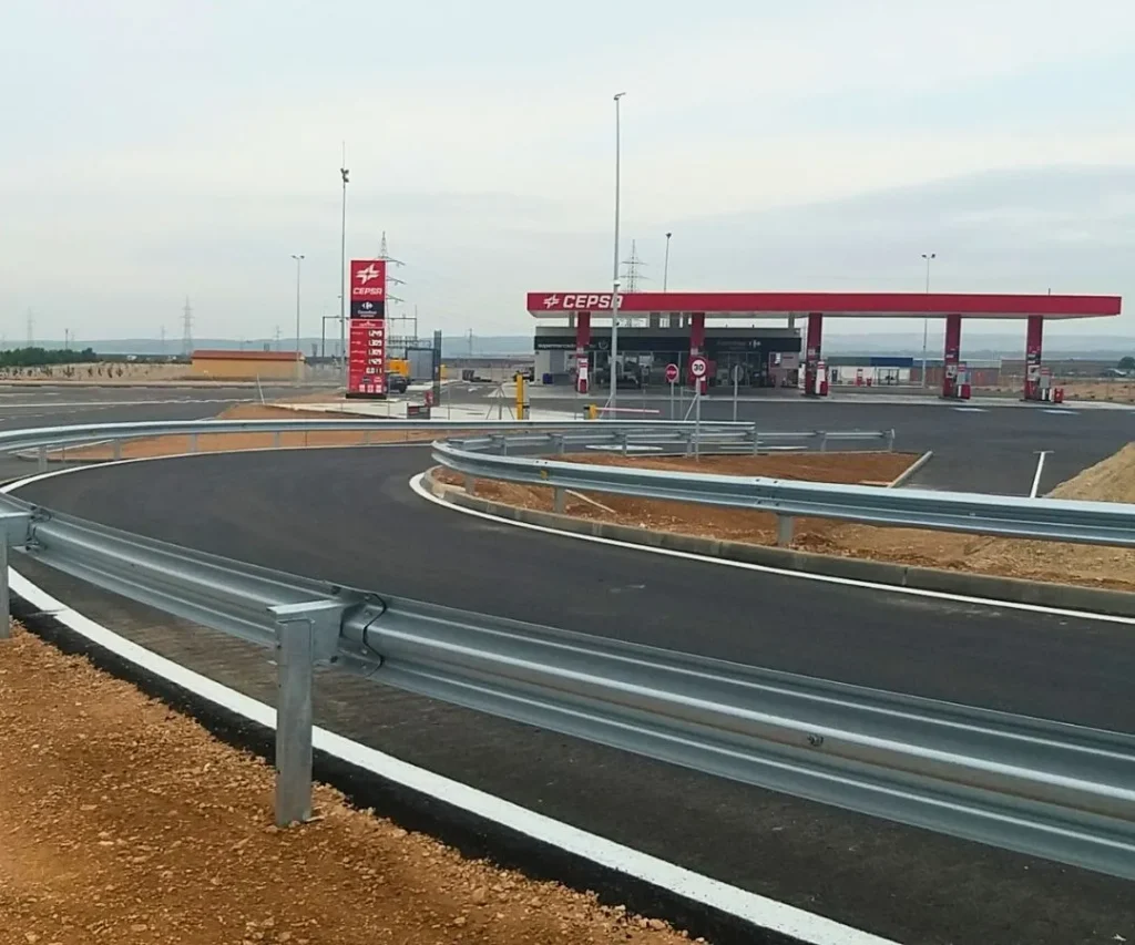 estacion-de-servicio-gasolinera-cepsa_11zon